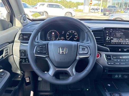 New 2026 Honda Ridgeline RTL image 17