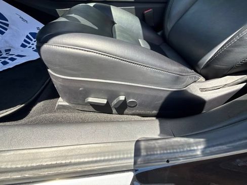 Used 2018 Tesla Model 3 RWD image 6