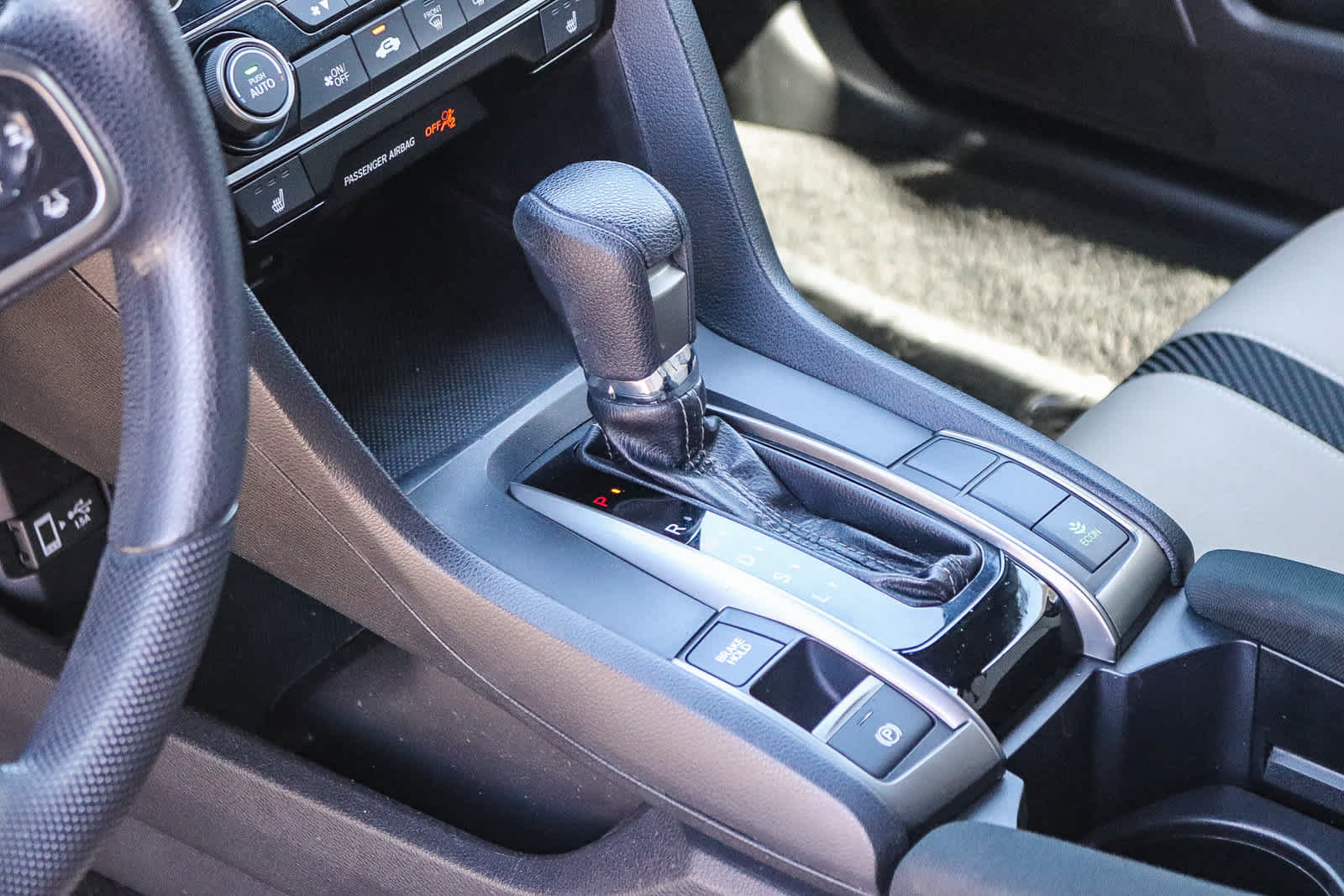 Used 2019 Honda Civic EX image 18