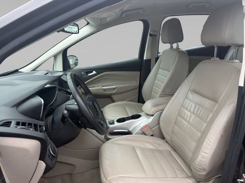 Used 2015 Ford C-MAX SEL w/ Equipment Group 301A FWD image 9