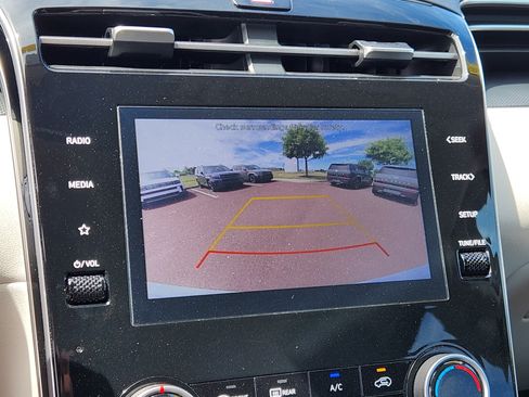 Certified 2023 Hyundai Tucson SEL AWD/4WD image 21