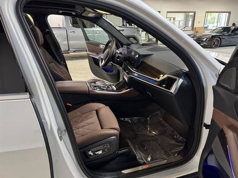 Used 2026 BMW X5 xDrive40i AWD/4WD image 10