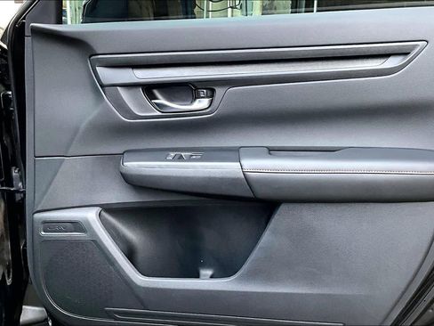 Used 2025 Honda CR-V Sport image 26