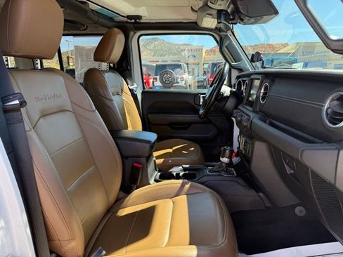 Used 2020 Jeep Wrangler Unlimited Sahara AWD/4WD image 13