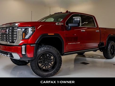 Used 2024 GMC Sierra 2500 Denali w/ Denali Reserve Package AWD/4WD image 5