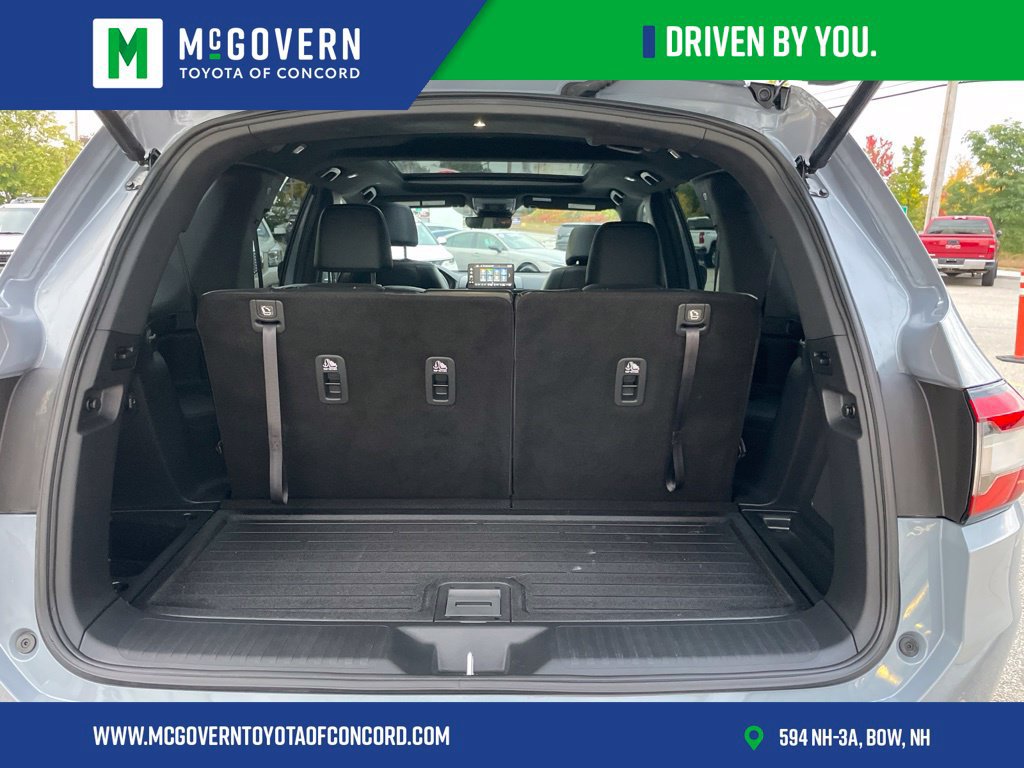 Used 2025 Honda Pilot TrailSport image 25