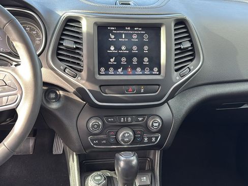 Certified 2022 Jeep Cherokee Latitude Lux image 21