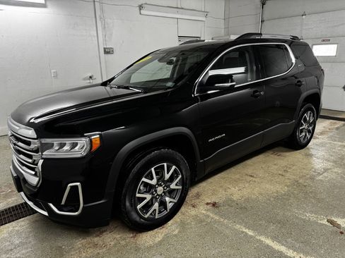 Used 2023 GMC Acadia SLT image 5