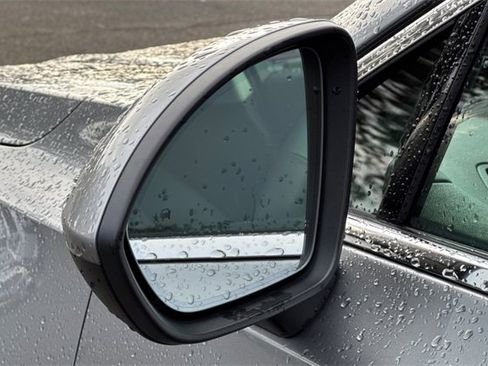 Used 2024 Buick Envision Preferred image 55