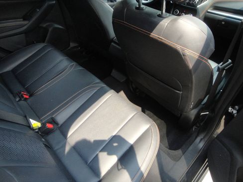 Used 2019 Subaru Crosstrek 2.0i Limited w/ Moonroof Package w/Navigation AWD/4WD image 15