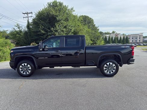 New 2026 Chevrolet Silverado 2500 Custom AWD/4WD image 3