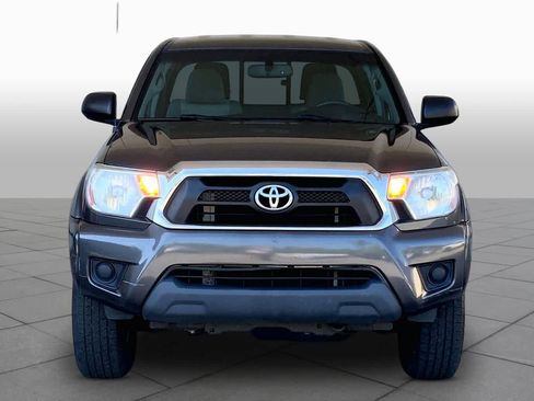 Used 2012 Toyota Tacoma PreRunner w/ SR5 Pkg image 3