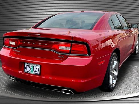 Used 2012 Dodge Charger R/T RWD image 6