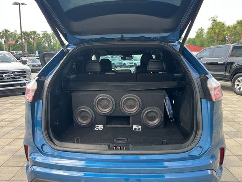 Used 2019 Ford Edge ST w/ Equipment Group 401A AWD/4WD image 13