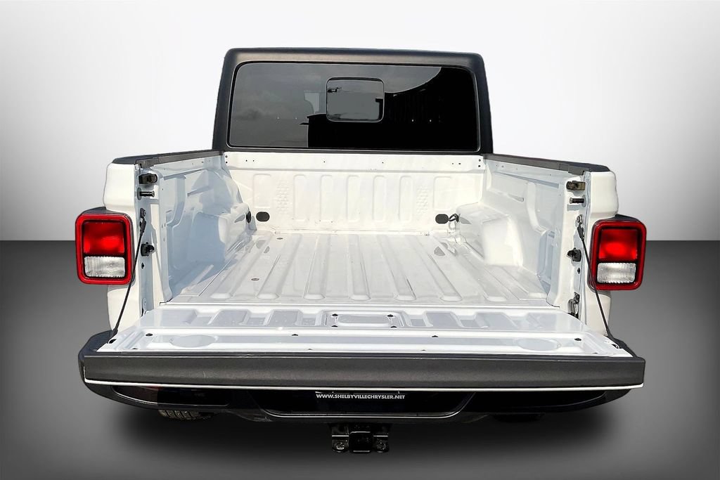 Used 2022 Jeep Gladiator Sport AWD/4WD image 7