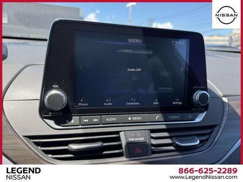 Certified 2024 Nissan Altima 2.5 SV FWD image 23