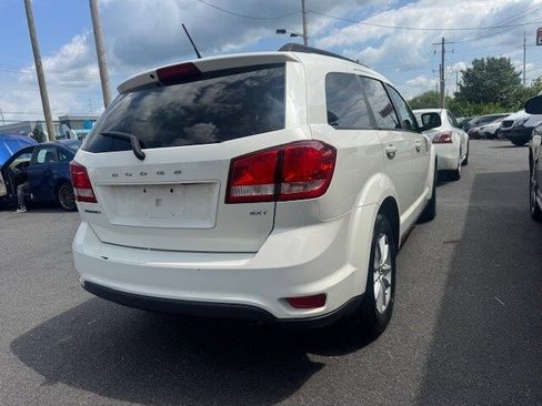 Used 2013 Dodge Journey SXT w/ Comfort/Convenience Group image 8