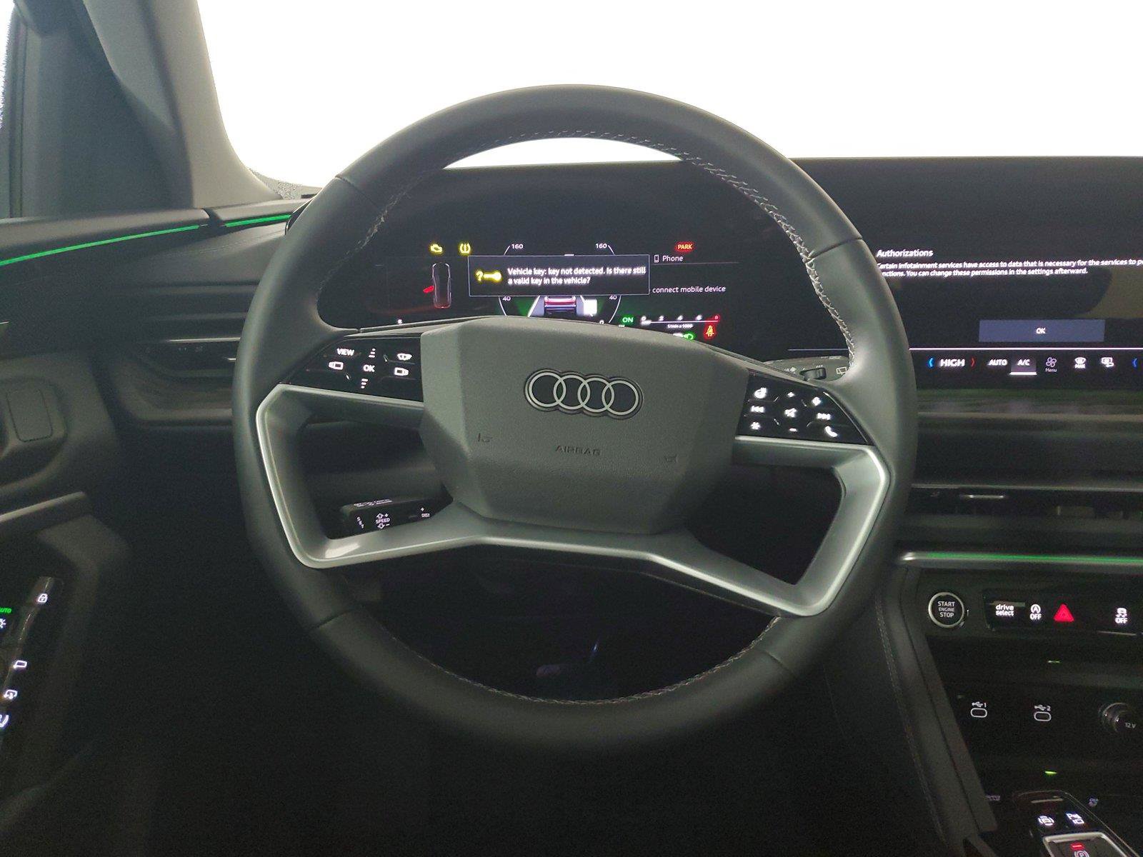 Used 2025 Audi Q5 Premium AWD/4WD image 16
