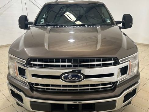 Used 2018 Ford F150 XLT w/ Equipment Group 302A Luxury RWD image 8