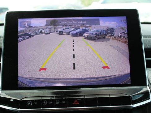 Used 2022 Jeep Compass Latitude image 20