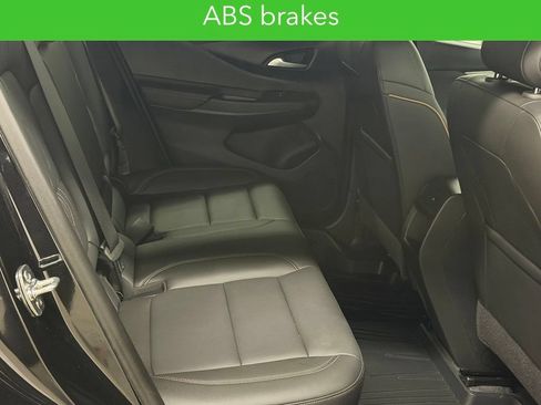 Certified 2025 Buick Envista Avenir FWD image 18