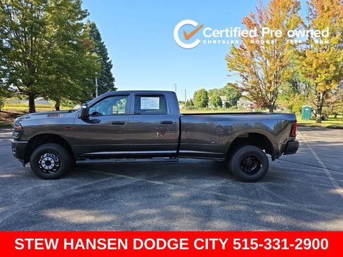 Used 2025 RAM 3500 Tradesman AWD/4WD image 1