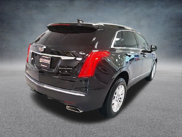Used 2018 Cadillac XT5 AWD image 6
