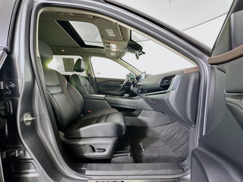 Used 2023 Nissan Rogue SL image 33