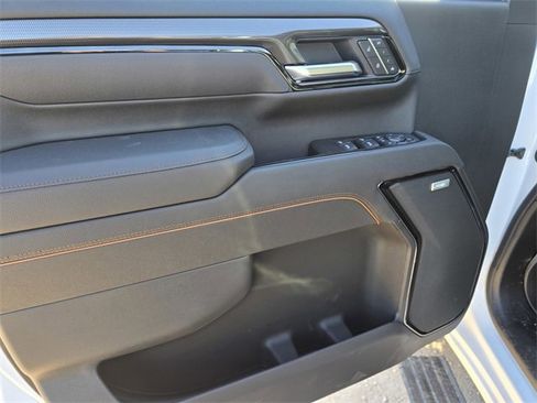 New 2026 GMC Sierra 2500 AT4 w/ AT4 Premium Plus Package image 19