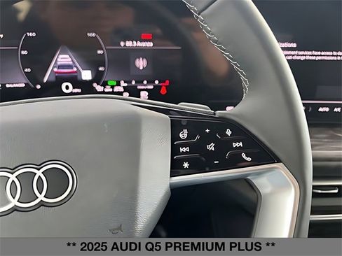 New 2025 Audi Q5 Premium Plus image 26