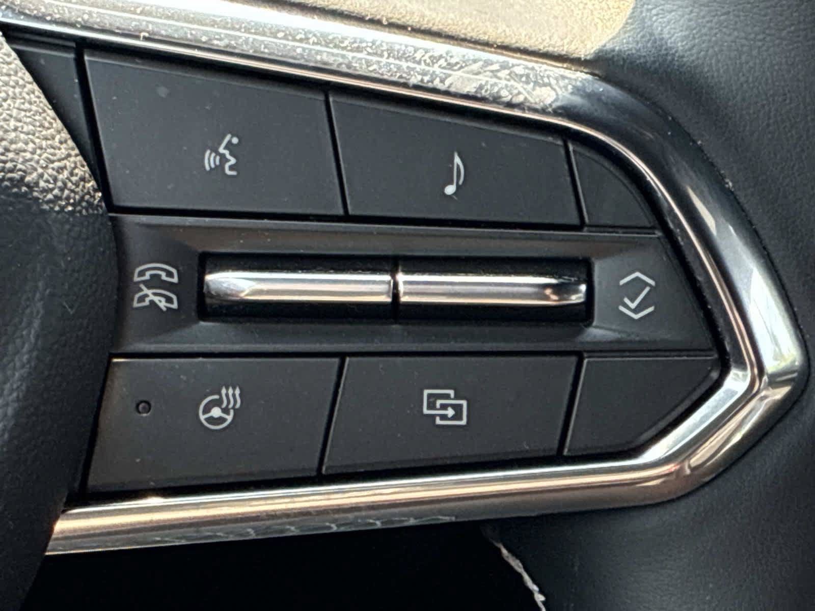 Used 2025 Chevrolet Blazer EV LT AWD/4WD image 33