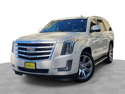 Used 2015 Cadillac Escalade Luxury