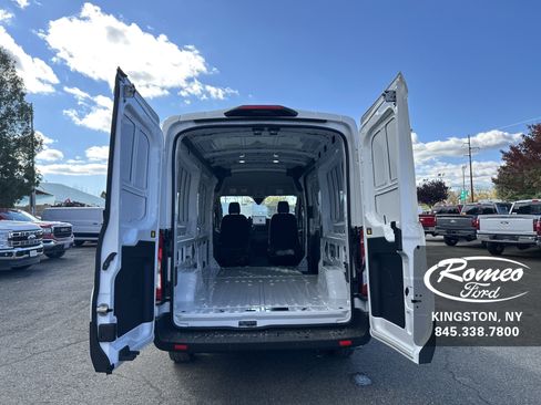 New 2026 Ford Transit 250 148 Medium Roof image 30