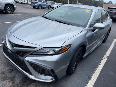 Used 2023 Toyota Camry XSE image 2
