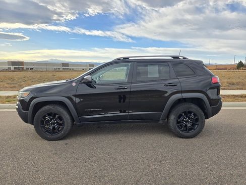Used 2021 Jeep Cherokee Trailhawk w/ Technology Group image 2