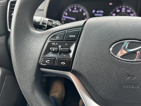 Used 2019 Hyundai Tucson Sport image 16