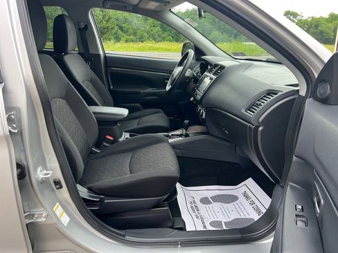 Used 2020 Mitsubishi Outlander Sport ES image 26