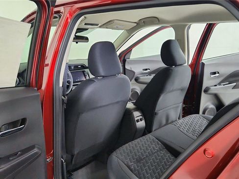 Used 2023 Nissan Kicks SV image 29