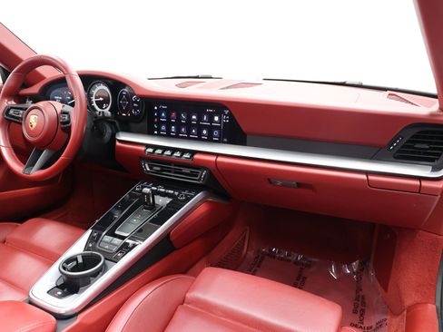 Used 2022 Porsche 911 Carrera image 94