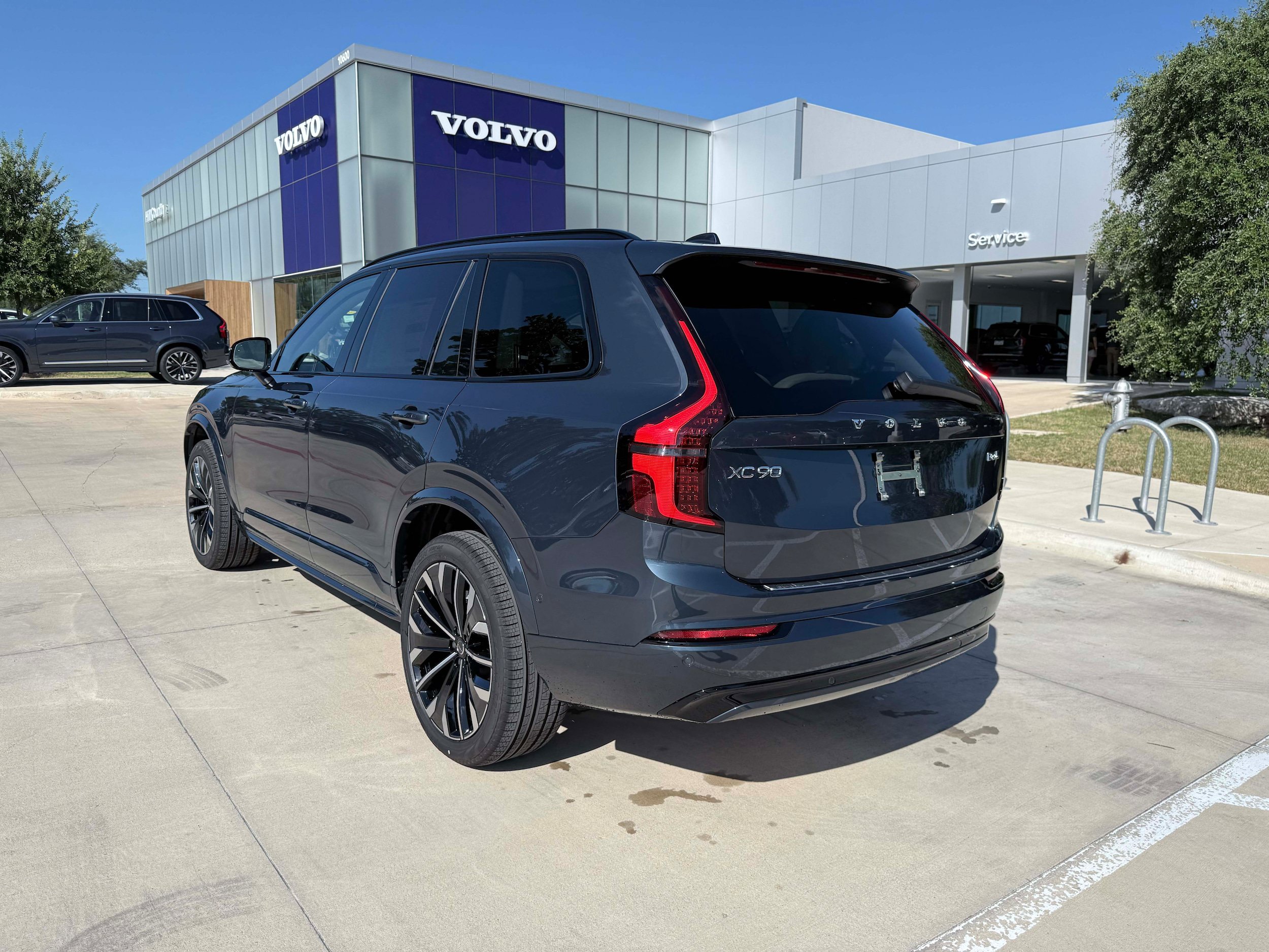 New 2026 Volvo XC90 B6 Ultra w/ Protection Package Premier AWD/4WD image 4