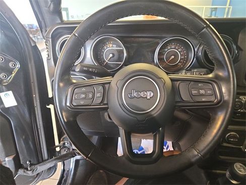 Used 2022 Jeep Wrangler Unlimited Sport image 14