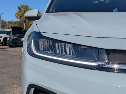 New 2026 Volkswagen Jetta SE image 10