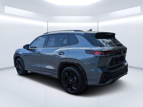 New 2026 Volkswagen Tiguan SE R-Line FWD image 5