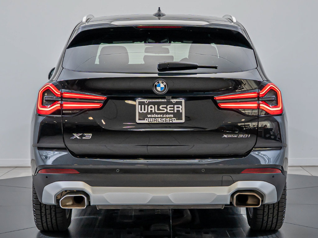 Used 2023 BMW X3 xDrive30i w/ Premium Package w/ZPA AWD/4WD image 7