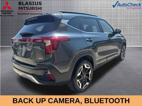 Used 2024 Kia Seltos SX w/ SX Sunroof Package AWD/4WD image 7