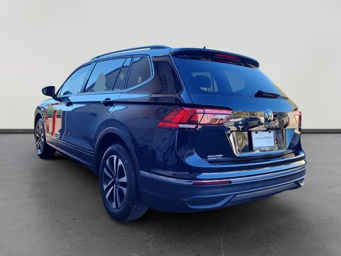 Used 2023 Volkswagen Tiguan S image 3