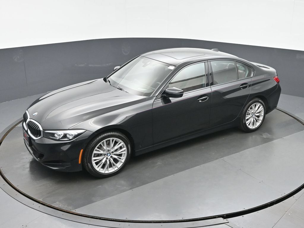 Used 2023 BMW 330i xDrive Sedan w/ Premium Package AWD/4WD image 35
