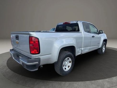 Used 2017 Chevrolet Colorado W/T w/ WT Convenience Package RWD image 5