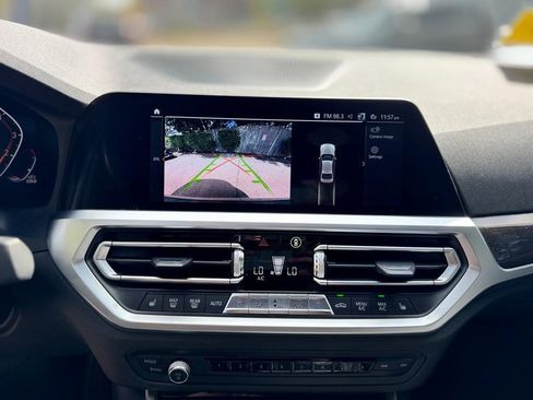 Used 2020 BMW 330i xDrive Sedan w/ Convenience Package image 15