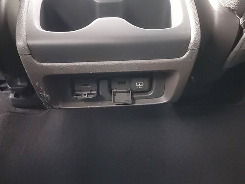 Used 2020 Honda Odyssey Elite image 27